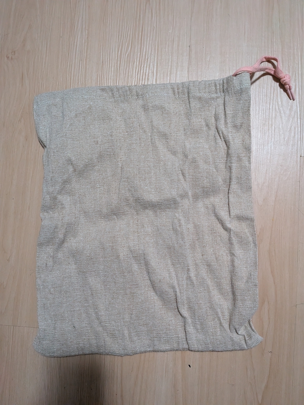 Converse Golf le Fleur Natural Canvas Drawstring Bag with Pink Cord - Picture 3 of 3